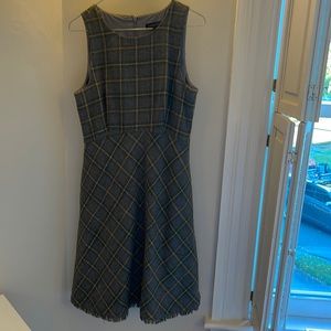 size 6 wool plaid jumper